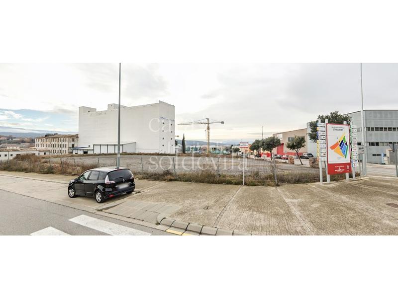 Foto d4099e6f-7015-4ad6-a6ad-6b8efcccf3b0. Solar industrial a Seva