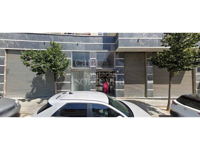 Foto bd16ba08-83a5-4494-b07f-03e0b3dac19f. Local comercial a Caputxins-Ambulatori Vic