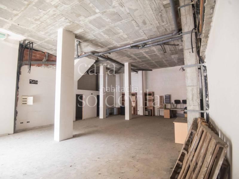 Foto c6736b82-f916-4400-b8ca-790618be1ef5. Local comercial a Caputxins-Ambulatori Vic