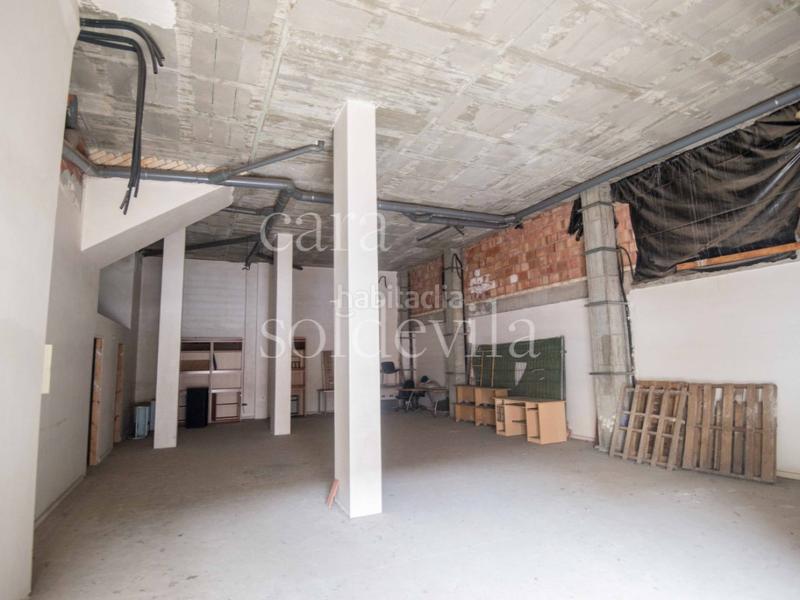 Foto f9c7d7c1-7b36-4e85-89da-957d214b4396. Local comercial a Caputxins-Ambulatori Vic