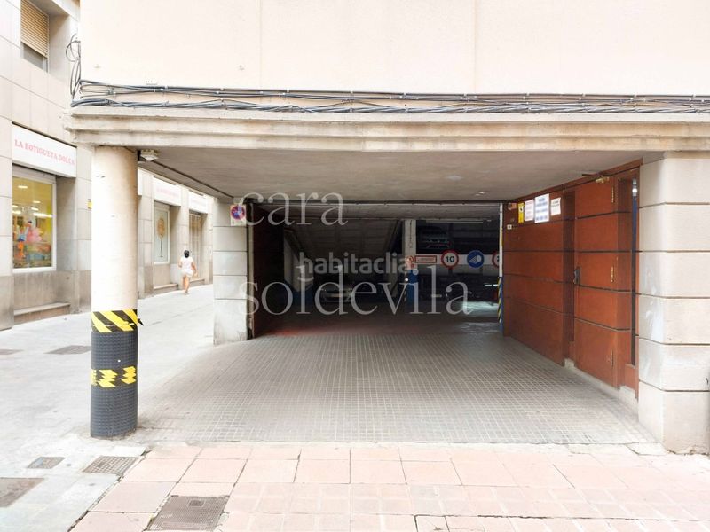 Foto 0cb2e509-3a56-42d9-9303-2d0188f313b1. Posto auto in Centre Vic