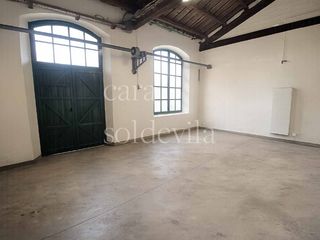 Local Comercial a Calle Sant Jordi