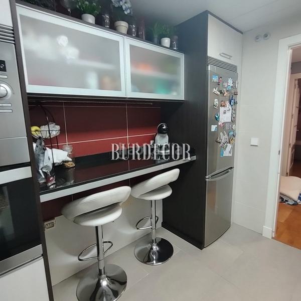 Foto 2c8a0793-c275-4b7e-a6e5-e5e76565bf7d. Appartement avec chauffage parking piscine dans Villafontana - Estoril I Móstoles