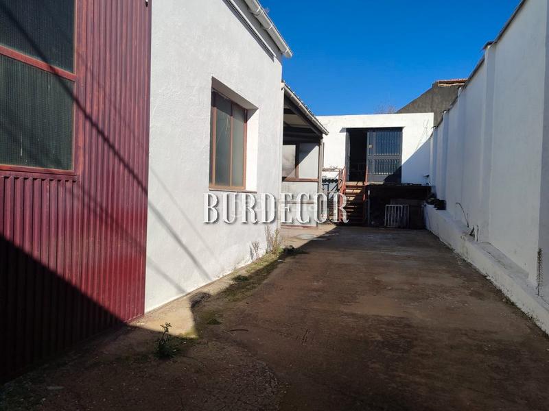 Foto da89a69f-b75a-45e4-aa34-f2b19b0a730d. Terreno residencial terreno en venta en Moraleja de Enmedio