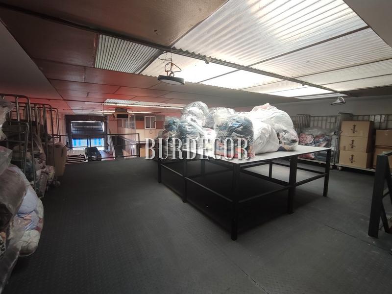 Foto 8f982c73-b93c-4078-90da-f2761b6d2521. Capannone industriale con riscaldamento in Moraleja de Enmedio