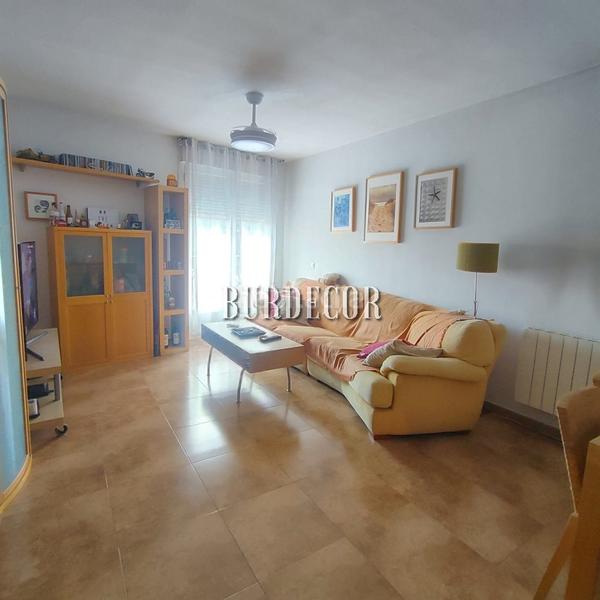 Foto 0a3fbcd2-4f33-49b4-b159-b69770cb6ddb. Appartement avec chauffage dans Yeles