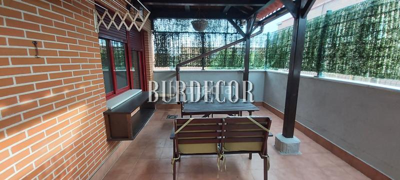 Foto 3bff976f-52e6-47df-9120-a84ac4662c78. Alquiler ático alquiler de ático en Centro con dos terrazas en Fuenlabrada