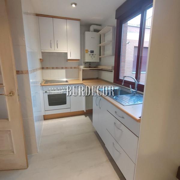 Foto 987bf309-5b5c-4e37-b18c-c7425e676cef. Alquiler ático alquiler de ático en Centro con dos terrazas en Fuenlabrada