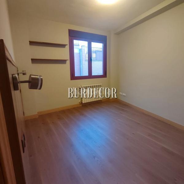 Foto bbbaccba-4ad3-4a3e-8df8-5ba5922216a8. Alquiler ático alquiler de ático en Centro con dos terrazas en Fuenlabrada