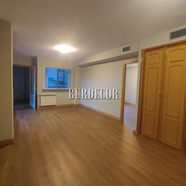 Foto 2cc0bff2-188d-480b-b8c8-627a5548d9f8. Miete dachwohnung mit heizung in Centro Fuenlabrada