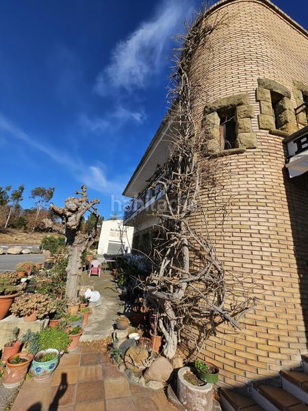 Foto dc7b7e92-7e87-4892-8d10-c697fd475587. Gebäude in Massanes