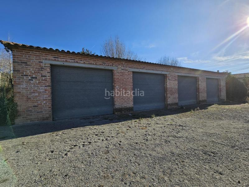 Foto e77520dc-d408-45e6-9a40-077c15037245. Gebäude in Massanes