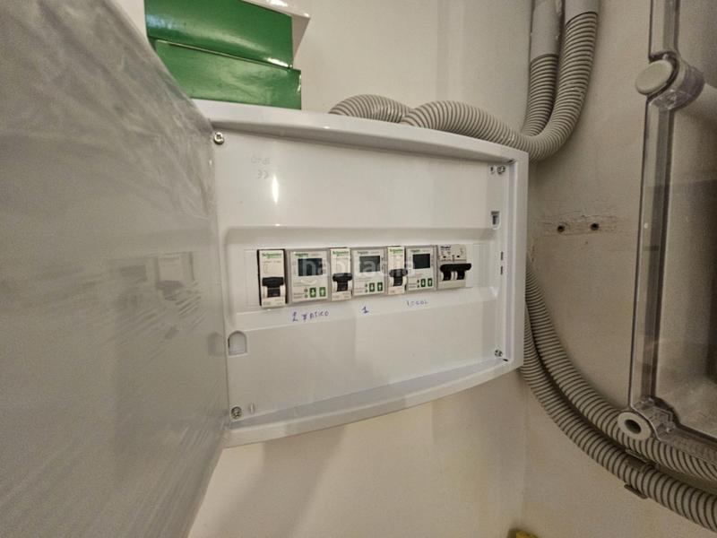 Foto 28f5e800-8209-43c2-8248-801702b62b91. Lloguer local comercial a creus 39 a Calella