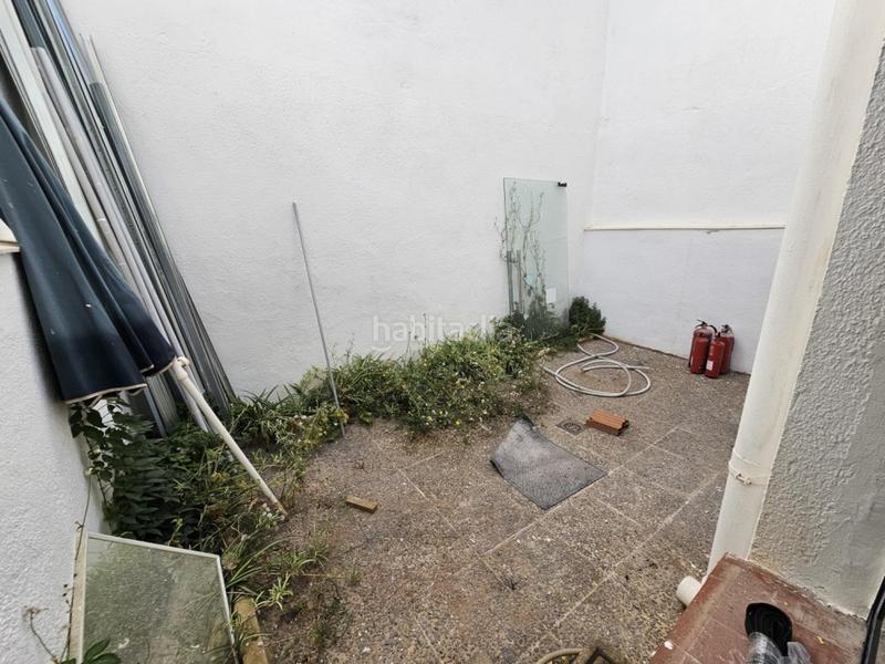 Foto aa9297c1-3c1b-4324-8b1c-39b6cff44f02. Location local commercial dans creus 39 dans Calella