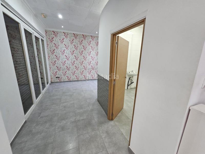 Foto d7e30d2f-b9cc-44d2-8152-77d981ba2068. Rent business premise in Calella