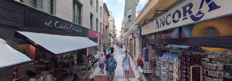 Foto b49823c1-aeb2-428c-9cc4-b344781d8953. Local comercial a Calella