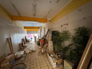 Location Local commercial  Calle jovara. Local comercial en alquiler al inicio de calle jovara calella, b