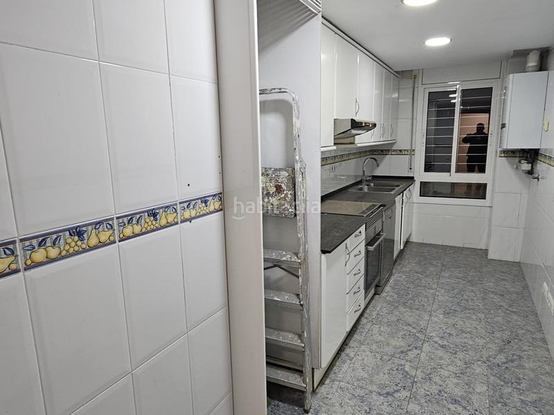 Foto 7fc8aa1b-6b9a-4f7d-a26e-62f9c16c2b15. Appartement avec chauffage parking dans Centre Sant Boi de Llobregat