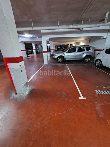 Foto 042223de-7606-4685-aecc-12b4032fd8f2. Posto auto in Calella