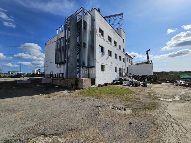 Foto f348ae93-8e9c-45ed-82c1-f8043d5d4547. Gebäude in Aiguaviva Parc Vidreres