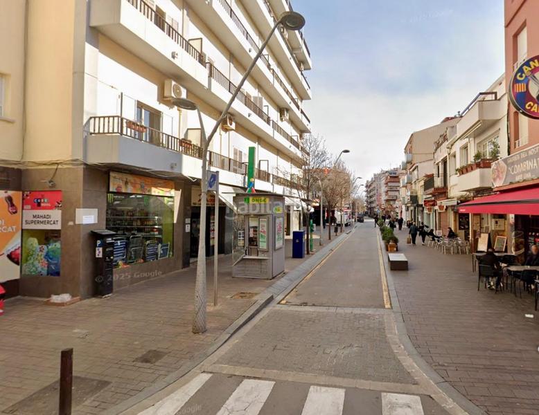 Foto d6f6c8f4-cf96-4432-bda6-8ac3cc8ecb35. Edificio in Calella