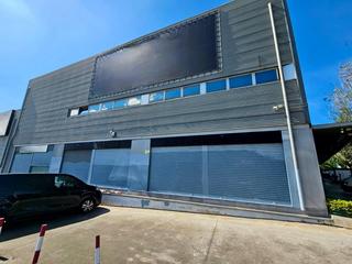 Fabrikhalle in Montigalà. Nave comercial  con excelente rentabilidad en venta en montigalà