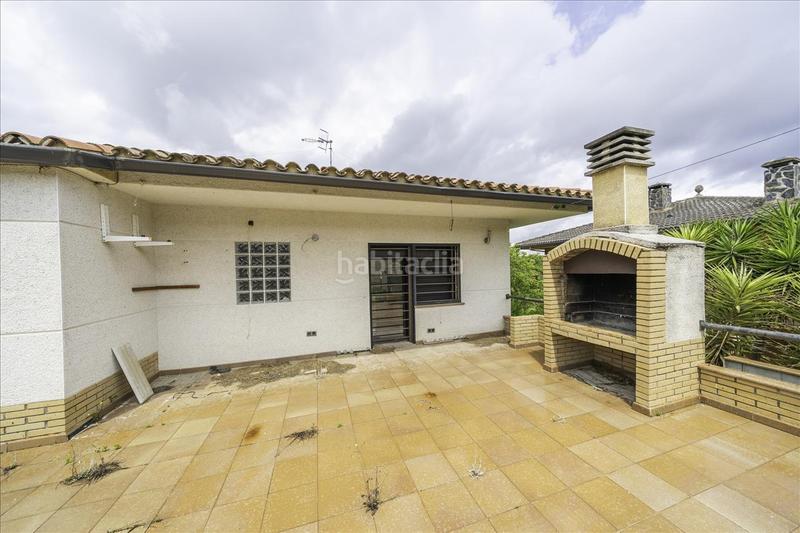 Foto a5ebf81d-eb36-4380-a8c9-8c22e9a7bd6c. Chalet  con jardín muy luminoso en venta en mas mora, en Tordera