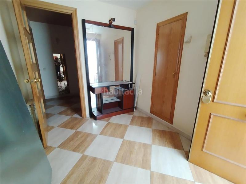 Foto a1fda3b9-5bdd-43e2-b592-aab0c9f33d22. Etagenwohnung mit parking in Els Pavos Blanes