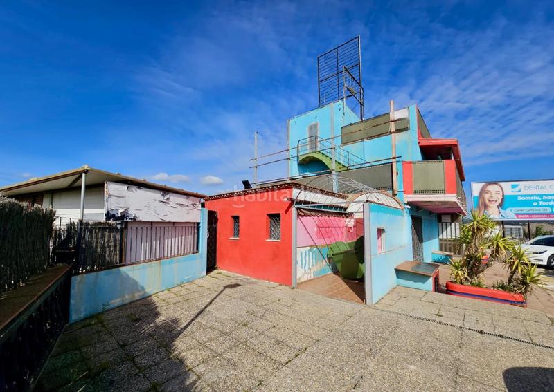 Foto 79c33e65-b80e-4cf3-b086-0cc5bdfe0f45. Edifici a Tordera Tordera