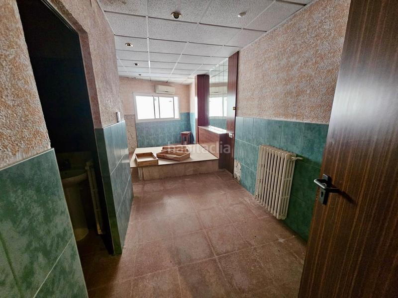 Foto abb48c48-2157-4e75-9a28-c0b5d1580d01. Edifici a Tordera Tordera