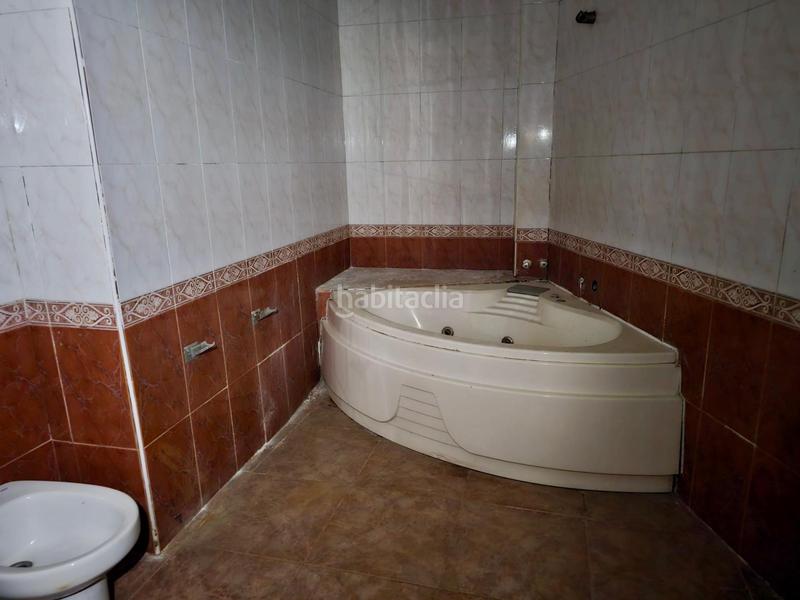 Foto cfe0304b-fa9a-4212-8f04-8258554cdbcb. Edificio in Tordera Tordera