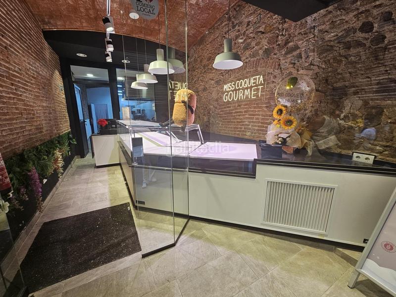 Foto 9645e9c5-cdd1-4403-ac55-fcb5a405d99d. Alquiler local comercial  en traspaso en la mejor zona de mar, bcn en Calella