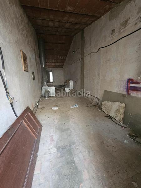 Foto ce50c49a-bda2-424f-b7b9-a7a959e93e53. Location local commercial dans Calella