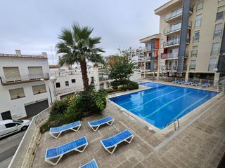 Pis a Centre. Piso con piscina y gimnasio comunitario a la venta en el centro