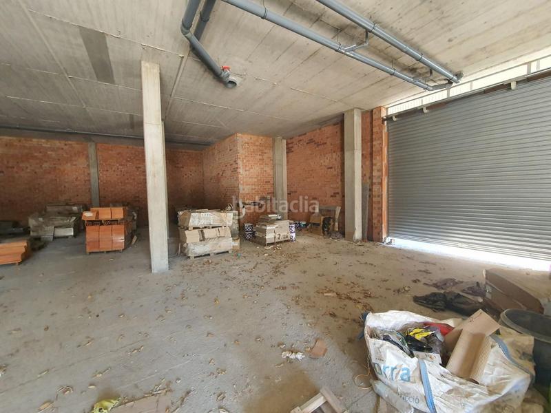 Foto 97d47a9d-d595-44e7-87b2-6f45f25db1b3. Geschäftsraum in Casagemes Badalona