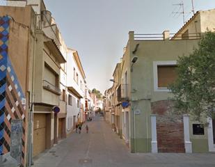 Reihenhaus in Malgrat de Mar. Atención inversores, casa ocupada por persona sin justo título e