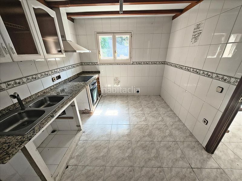 Foto 015ce7ee-424b-4027-9978-dabae615c83b. Casa amb aparcament a Vallgorguina