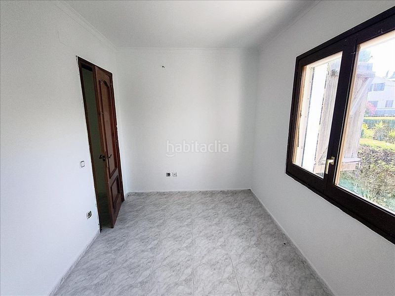 Foto a75c3463-99f8-4329-8451-65528b7663dd. Casa amb aparcament a Vallgorguina