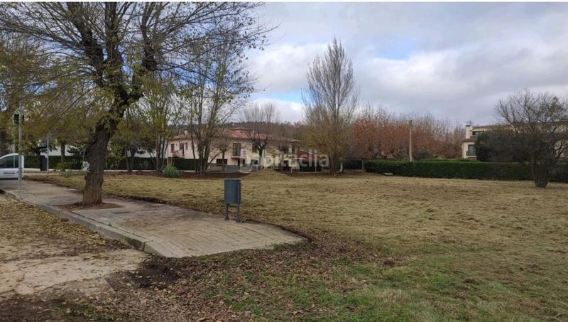 Foto 1449c036-0eb4-4fb8-b4bf-bd22fbfba485. Terreny residencial a Tona