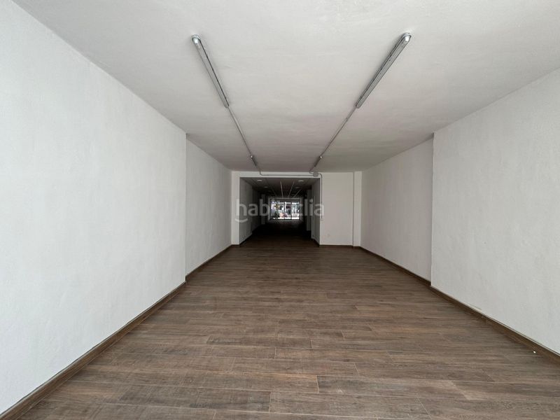 Foto 359e9646-a7f9-432c-8c67-af5bb9f26d55. Lloguer local comercial a Calella