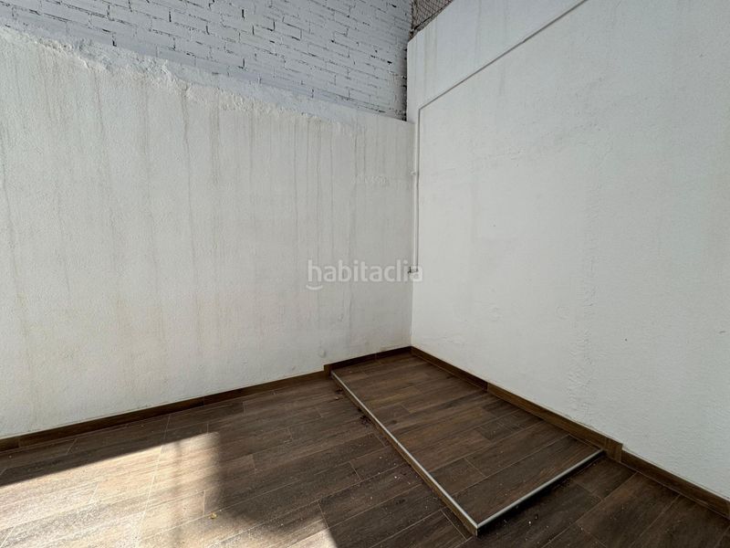 Foto 36147f55-8580-40ae-b96c-f8f753bf66be. Lloguer local comercial a Calella