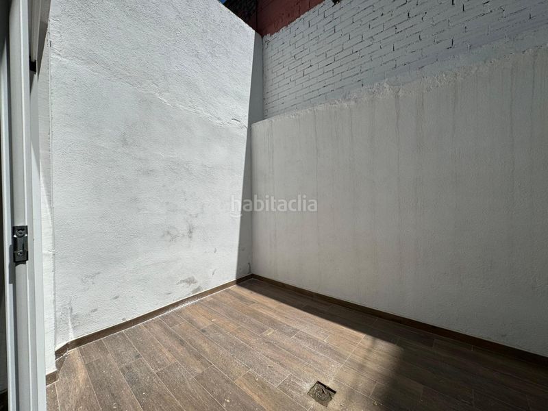 Foto dc01ddc9-d045-4557-b188-641db7a95940. Lloguer local comercial a Calella