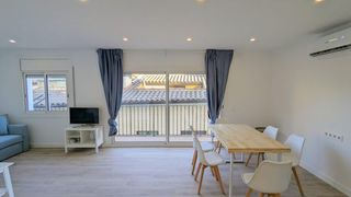 Penthouse in Calella. Ático completamente reformado en venta en calle jovara de calell