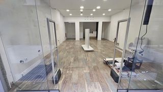 Miete Geschäftsraum in Calella. Local comercial en alquiler en calle església, calella  ubicació