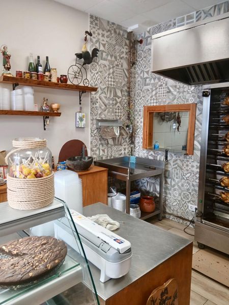 Foto 930c80be-9deb-4617-92c9-8f4fcf525384. Lloguer local comercial a Calella