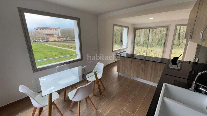 Foto 0a5eeb21-a5b2-443f-b96a-69689e44b993. Casa amb aparcament a Sant Feliu de Pallerols