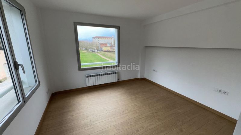 Foto bd0f9832-57a8-4294-ba31-c1d9120b4161. Casa amb aparcament a Sant Feliu de Pallerols