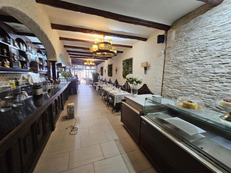 Foto dd68b19c-dadf-4e6d-9170-bf5bd837ee47. Edificio gran oportunidad inversores , edificio en venta con restaurante en activo en Calella
