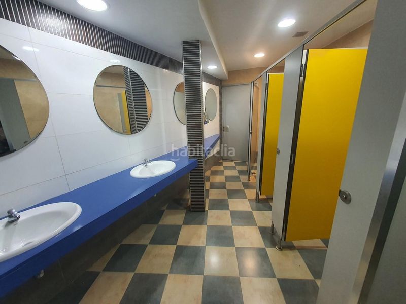 Foto 3befdc24-66fa-47f6-a342-ca6bed3b206d. Local comercial a Calella