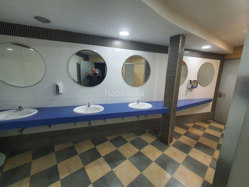 Foto 471a29a1-8027-4a07-914d-2a7c33e7e1f1. Local comercial a Calella